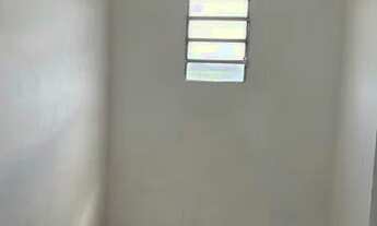 Imagem 6: Casa , 1/4 sala final de linha de São Marcos , rua LÚCIA