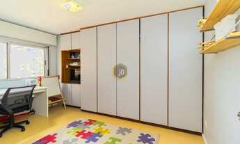 Imagem 3: CURITIBA - Apartamento Padrão - Mercês