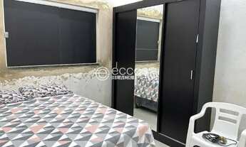 Imagem 2: Casa para aluguel, 2 quartos, 3 vagas, Santiago - ARAGUARI/MG