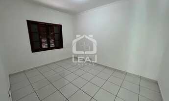 Imagem 5: Casa de 160 m², com 3 dormitórios, cozinha planejada, sala e garagem, para locação por R