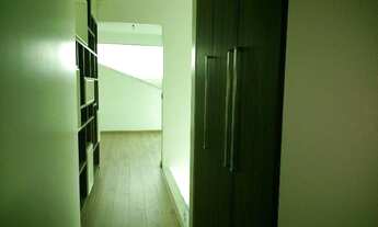 Imagem 2: Maravilhoso sobrado no Res Jaguary Urbanova