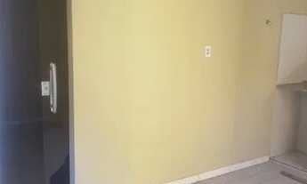 Imagem 2: Kit Net Grande Casa com 1 dormitório