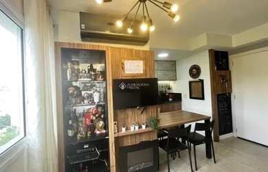 Imagem 3: PORTO ALEGRE - Apartamento Padrão - Azenha