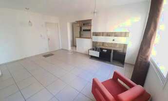 Imagem 3: Apartamento de 2 dormitórios, sendo 1 suíte, no bairro Partenon