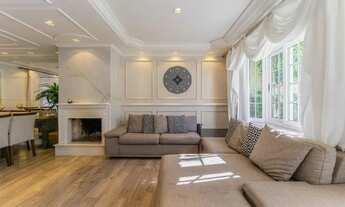 Imagem 3: Casa em Condomínio Fechado, 06 Dormitorios, 03 Vagas, Piscina, Santa Felicidade, Curitiba