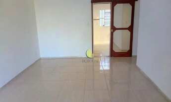 Imagem 3: EXCELENTE CASA Casa com 4 dormitórios