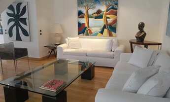 Imagem 2: Apartamento para venda tem 210 metros quadrados com 3 quartos em Cerqueira César - São Pau