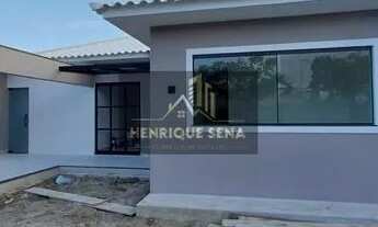 Imagem: Casa com amplo quintal, 03 quartos, área