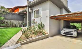 Imagem: Casa Moderna em Timbó Espaço, Conforto