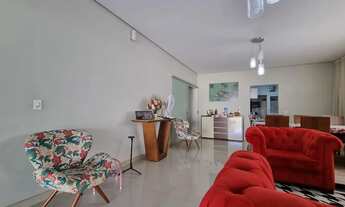 Imagem 5: Belíssima casa 4 Suítes Prox. ao Jardins Madri Casa de Rua com 4 Quarto(s) e 5 banheiro(s