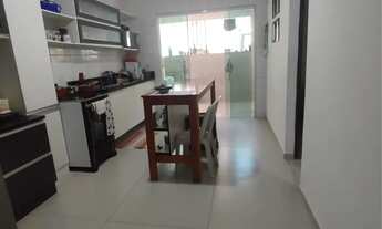 Imagem 4: Aluga-se casa com 2/4 sala cozinha banheiro varanda e área para churrasco com chuveiro