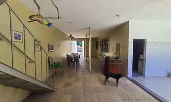 Imagem 6: Casa na Av. Getúlio Vargas Terreno 500m² com 3 Quartos, Piscina, Quintal Terraço e Garagem