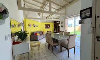 Imagem 3: Casa para Venda em Florianópolis, Pântano do Sul, 4 dormitórios, 1 suíte, 3 banheiros, 4 v