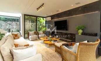 Imagem 3: Casa 4 Suítes - Cacupé, Florianópolis/SC