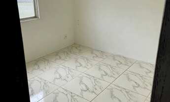 Imagem 3: Alugo casa 2 quartos em Itapuã na principal da Dorival Caymmi