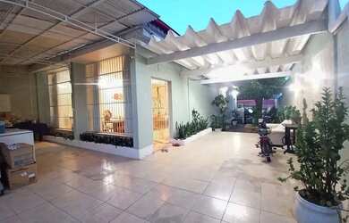 Imagem: Casa no São Jorge 3 qts (2suítes) próx