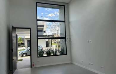 Imagem 4: Oportunidade - Casa em Condomínio - Reserva Aruanã - Loteamento Floresta - 3 Suítes - 168m