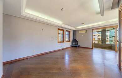 Imagem 3: Amplo 3 quartos c box e piscina no Petrópolis!