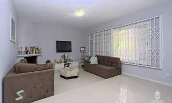 Imagem 2: Casa para Venda - 180m², 3 dormitórios, sendo 1 suites, 2 vagas - Jardim Verde