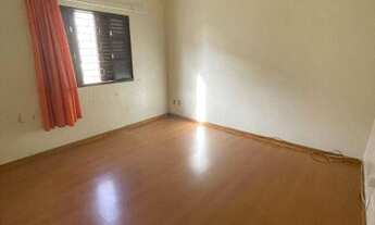 Imagem 5: Casa 4 quartos (1 suíte) - R. Maurício de Nassau - Jd. Europa