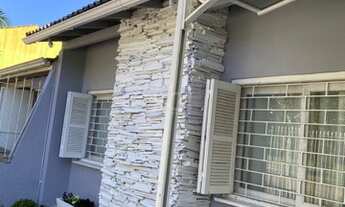 Imagem 3: Casa Térrea, 3 dormi, 1 suíte, sala de estar e jantar com lareira, cozinha ampla, garagem