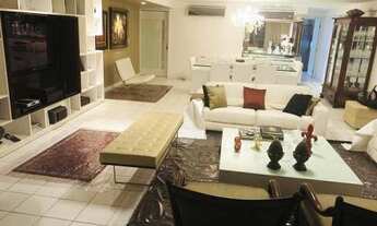 Imagem 5: Belo apto em Monteiro com 235 m², 4 quartos sendo todos suíte, 3 vagas