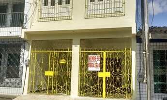 Imagem: Casa na Pass. Severa Romana, entre Alferes