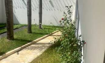 Imagem 3: Casa no Roosevelt com 480m² , sendo 05 suites, 06 vagas de garagem, piscina aquecida