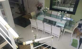 Imagem 5: Sobrado para venda tem 180 metros quadrados com 4 quartos