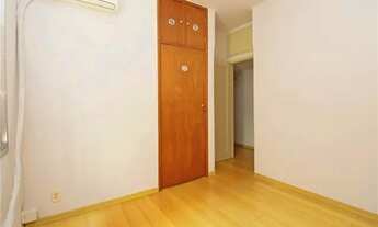 Imagem 10: Apartamento com 2 Dormitorio(s) localizado(a) no bairro Farroupilha em Porto Alegre / Re