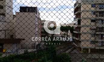 Imagem 4: Apartamento para venda possui 67 metros quadrados com 2 quartos em Tijuca - Rio de Janeiro