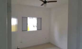 Imagem 6: Casinha amarela Casa com 2 dormitórios