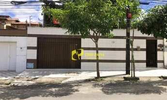 Imagem: Casa com 6 dormitórios à venda, 400 m²