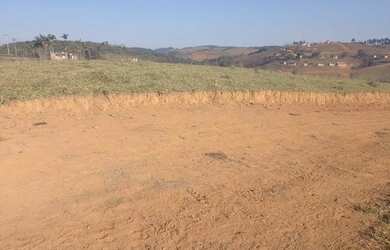 Imagem 2: Lote/Terreno para venda com 600 metros quadrados em Centro - Igaratá - SP