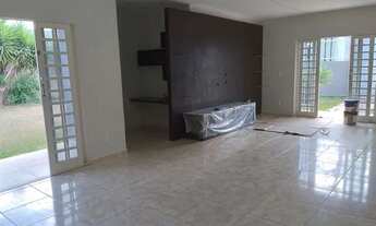 Imagem 7: Casa Térrea com piscina Arniqueiras