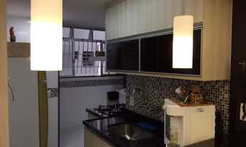 Imagem 2: Alugo Belíssimo Apartamento Praia de Icaraí R$2900,00 Reformado Moderno Com Garagem