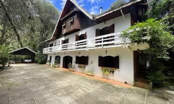 Imagem 2: Casa para venda em Campos do Jordão-SP