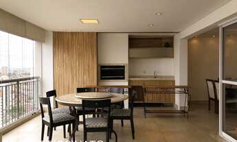 Imagem 4: Apartamento mobiliado para aluguel de 202m², com 3 suítes e 4 vagas