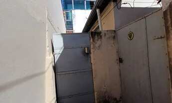 Imagem 7: Barracão de fundos com 3 quartos, sala, cozinha, copa e 1 banheiro