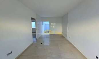 Imagem 4: Excelente casa linear independente com ampla área externa, próximo da praia com 2 dormitór