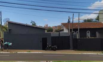 Imagem 3: Dependência de um quarto próximo ao Zerao , atrás do iate clube