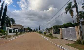 Imagem 3: Casa de condomínio sobrado para venda possui 350 metros quadrados com 5 quartos