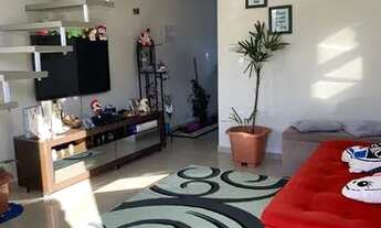 Imagem 3: Sobrado em Florianópolis perto de todo comércio