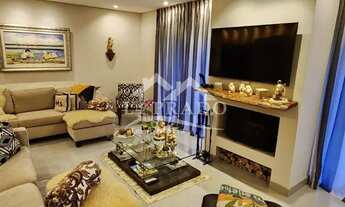 Imagem 4: Linda Casa à Venda em condomínio no bairro Retiro, Petrópolis-RJ, com 3 suítes