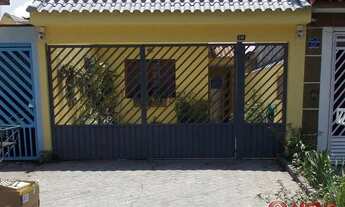 Imagem: Lindo Sobrado com 3 dormitórios à venda