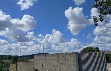 Imagem 2: Lote 365 metros com casa em capim branco mobiliada