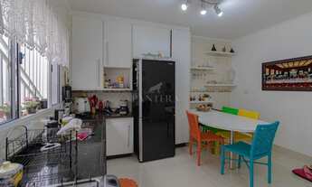 Imagem 4: Maravilhoso sobrado no Bairro Guiomar !