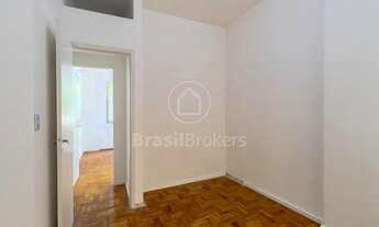 Imagem 7: Apartamento para venda com 64 metros quadrados com 2 quartos em Leblon - Rio de Janeiro