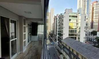 Imagem 6: Apartamento 3 Suítes Mobiliado e Decorado Para Locação Anual no/Bairro Pioneiros em Balneá