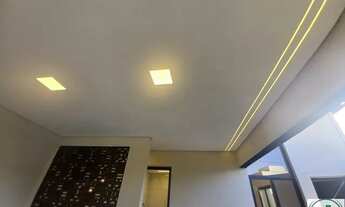 Imagem 3: Excelente casa com belíssimo terraço com SPA, espaço gourmet e 3 dormitórios sendo 1 suít